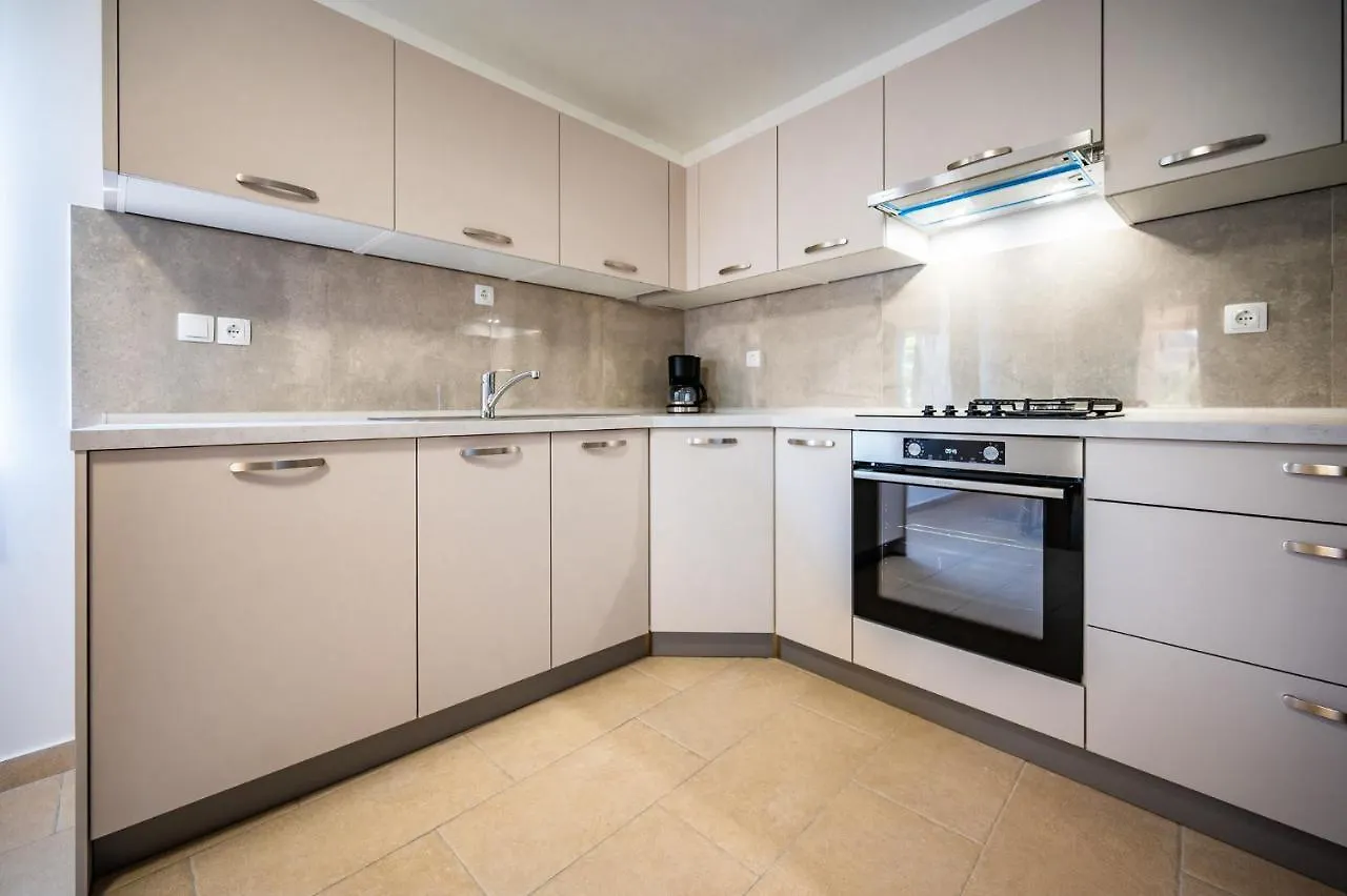 Apartman Vito Pomer 0*,