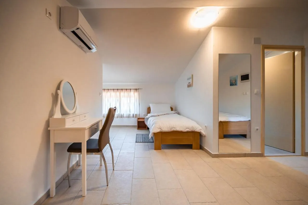 Apartman Vito Pomer Croatia