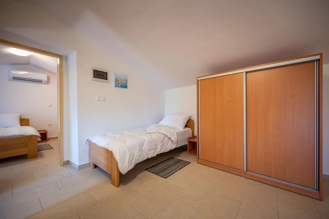 Apartman Vito Pomer Apartment