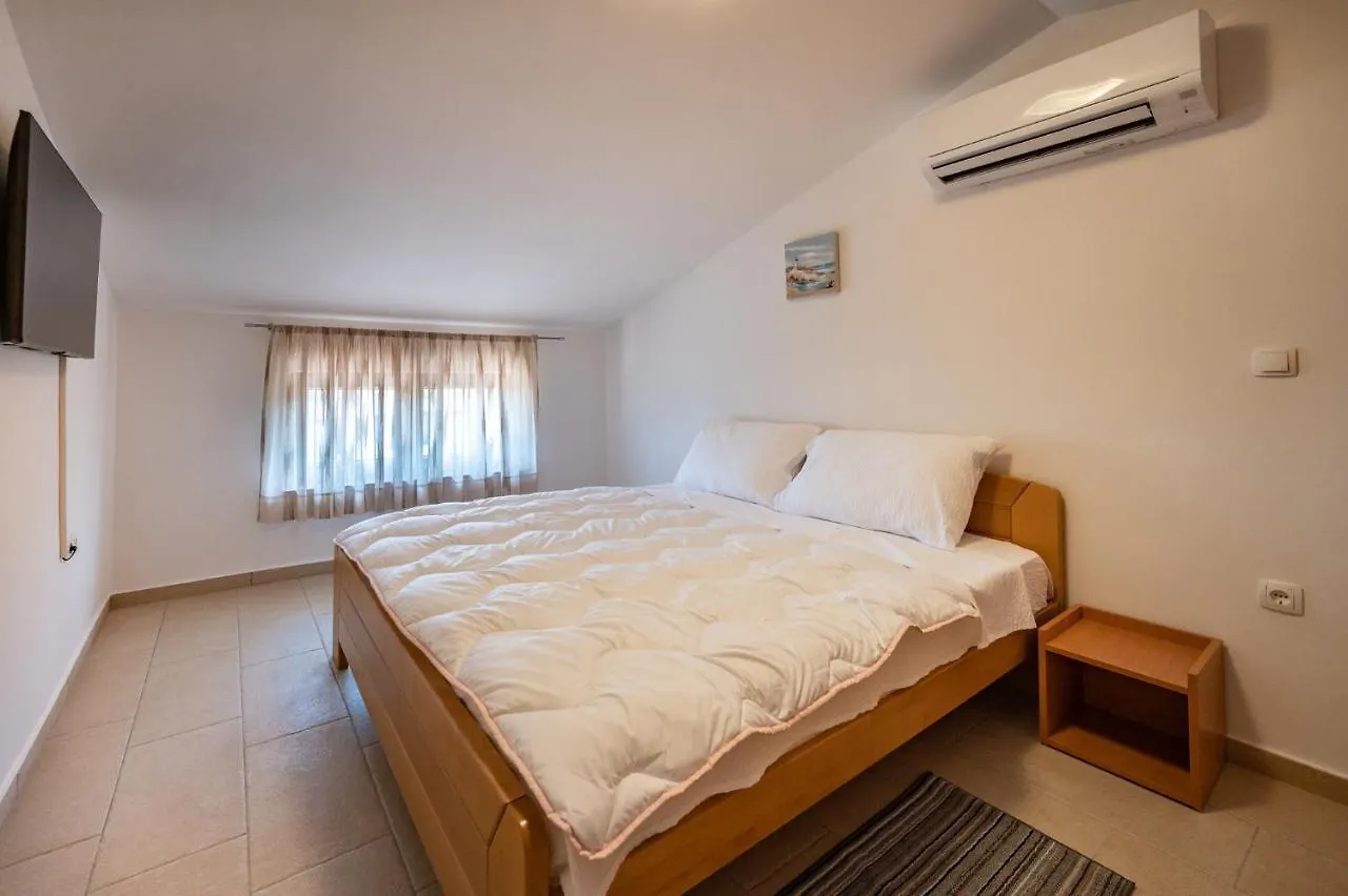Apartment Apartman Vito Pomer Croatia