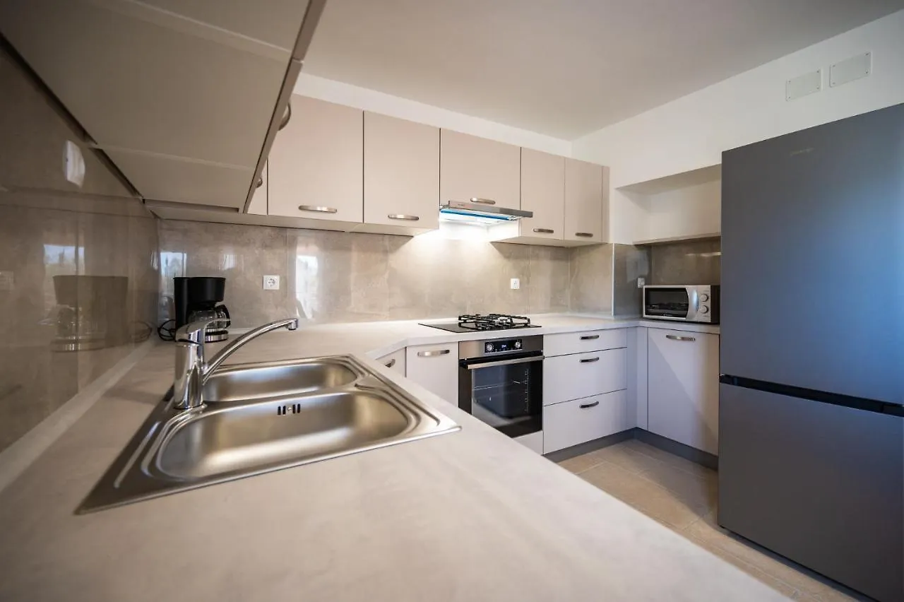 Apartman Vito Pomer 0*,  Croatia