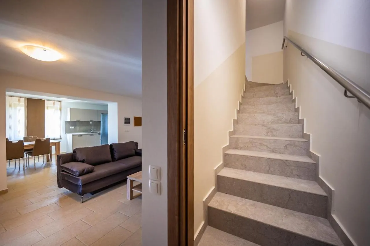 Apartman Vito Pomer 0*,